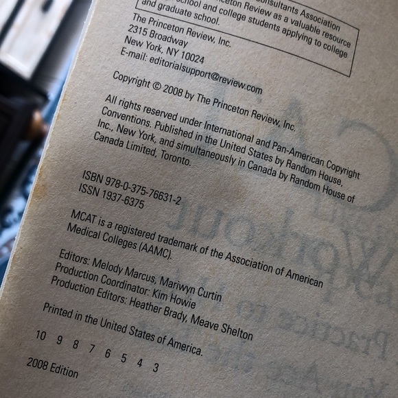 Mcat‎ workout extra practice book - Picture 2 of 3